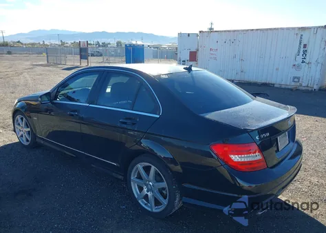 2012 Mercedes-Benz C 350 Sport из США, поврежденный, VIN WDDGF5HB1CR199226